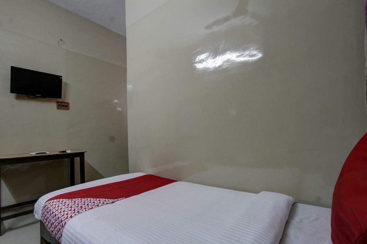 Oyo 44419 Syed Park Residency Ξενοδοχείο Tirunelveli Δωμάτιο φωτογραφία